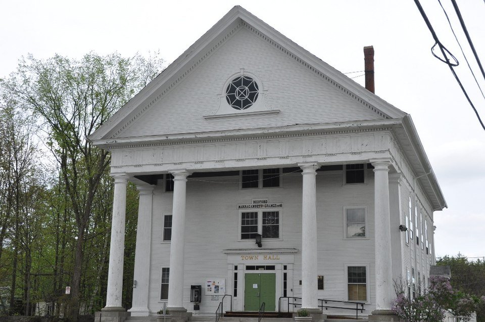 Local reference photo for Bedford, NH