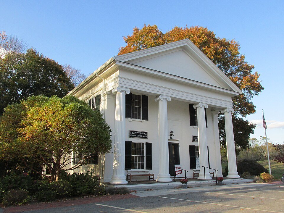 Local reference photo for Lincoln, MA