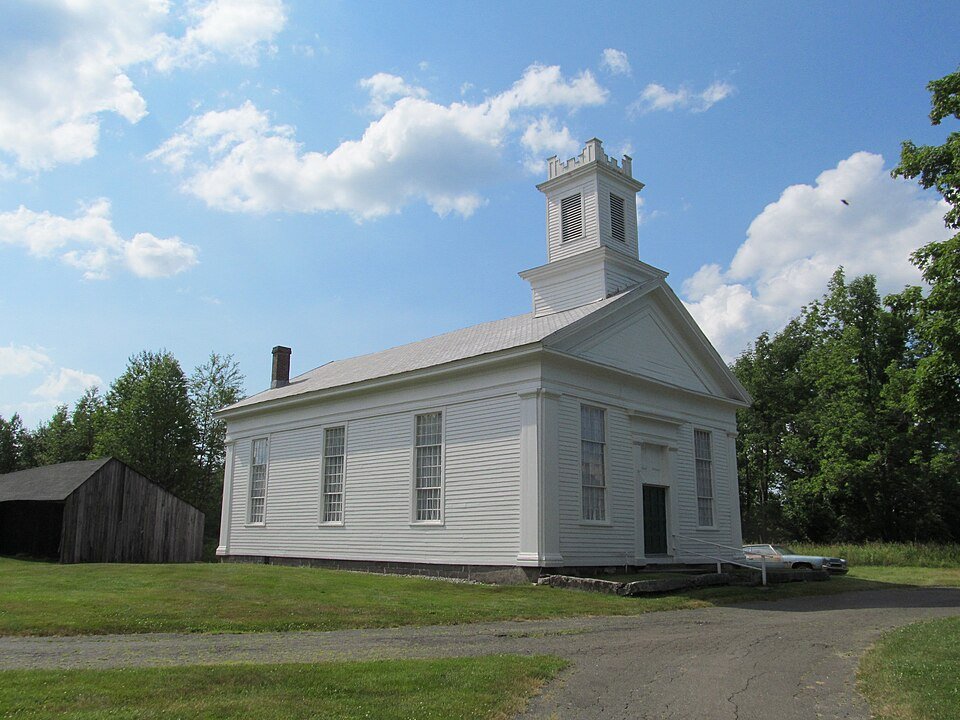 Local reference photo for Tolland, MA